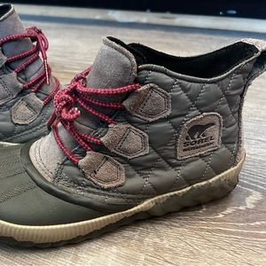 The Sorel Out N About Plus Boot - Womens, Quarry, 7, Womens Shoe